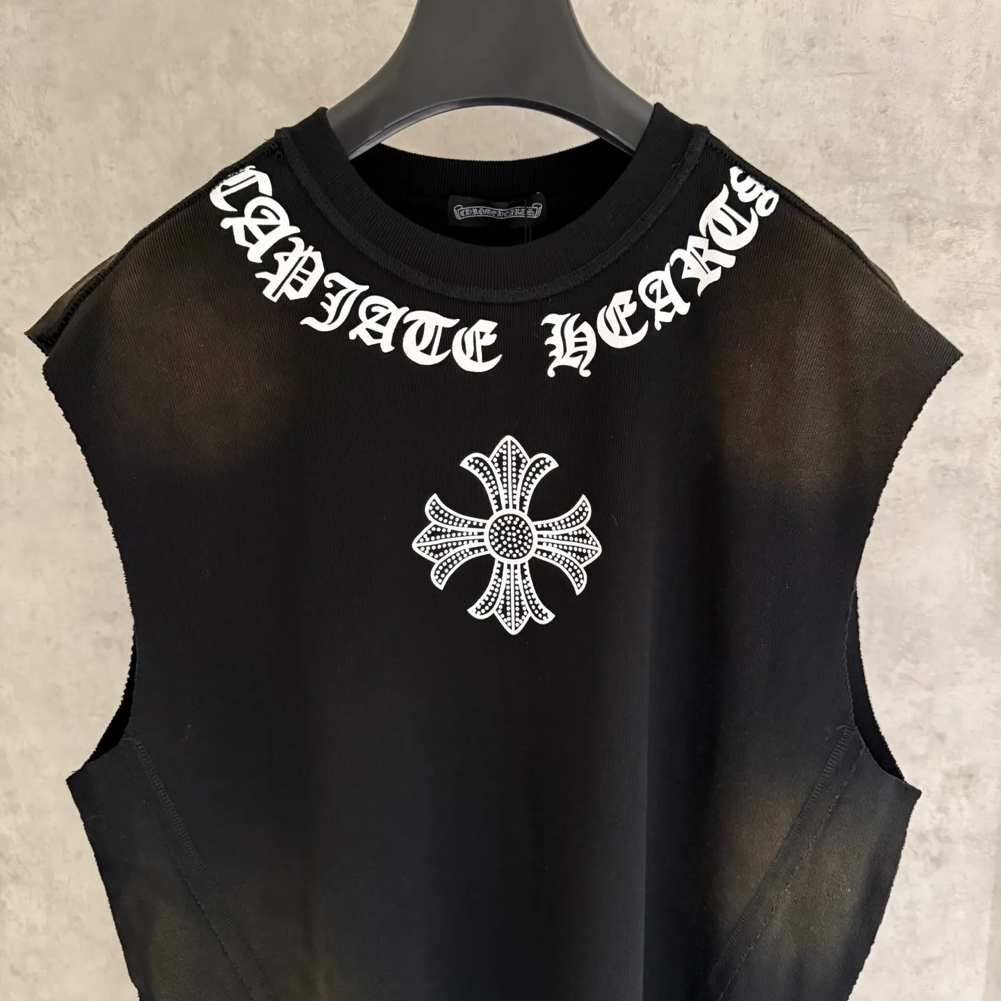 🅿️200 [Strict quality control] CH Crow Heart Sleeveless Round Neck T-shirt 320g heavy-duty composite fabric The upper body is wide and stylish Ice-feeling experience on the inside Waist side splicing tailoring Spray horse slip plus burning process The oversize version highlights the trendy design Size: L-4XL